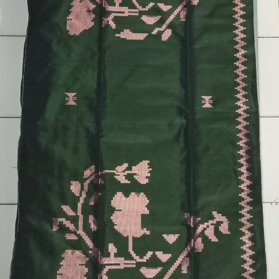 Sapeq Woven Fabric