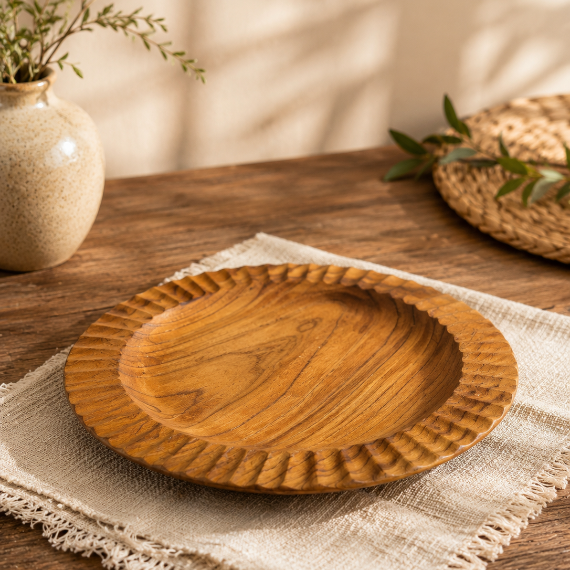A Set of Serrated Plates and Bowls