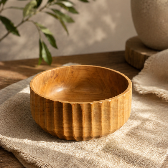 A Set of Serrated Plates and Bowls