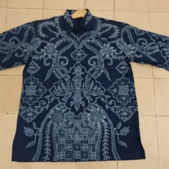 Natural Indigo-Dyed Cotton Shirt