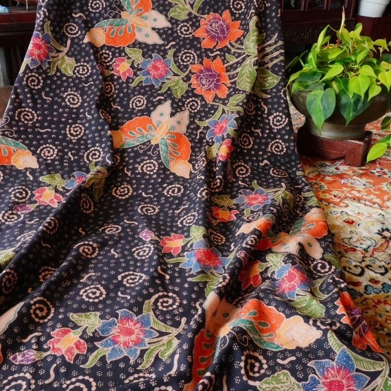 Olive's Lawasan Batik