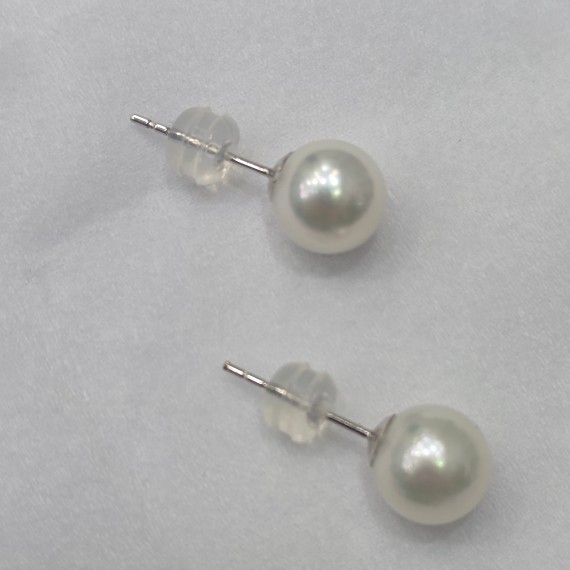 18k Gold White Sea Pearl Studs, Size 8-9 MM
