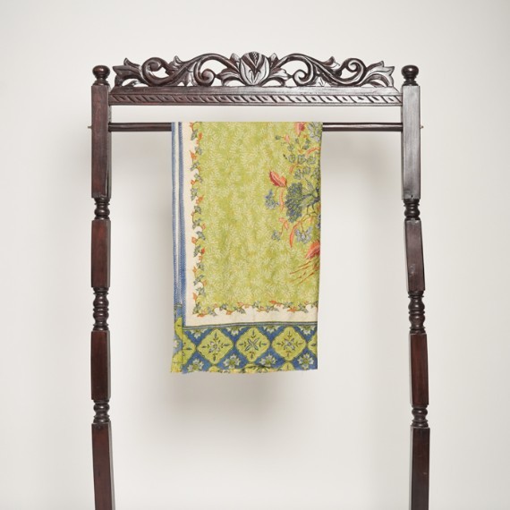 Famoli Hand-Drawn Batik