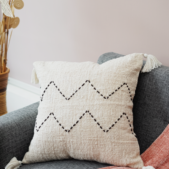 Cushion Benang Emas Tumanggal