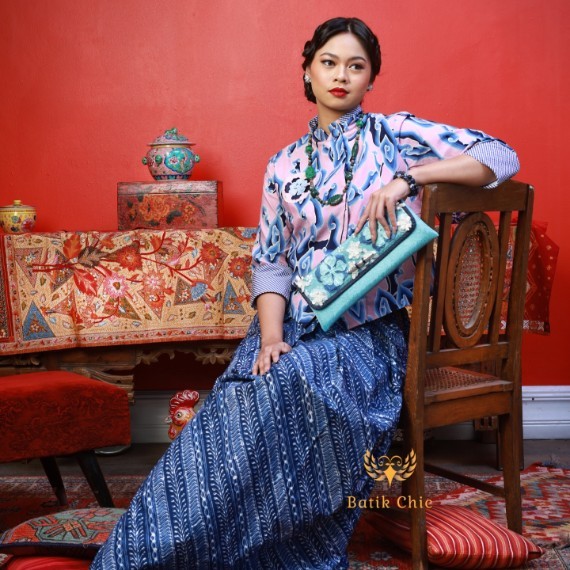 Kebaya Jakarta Blossom